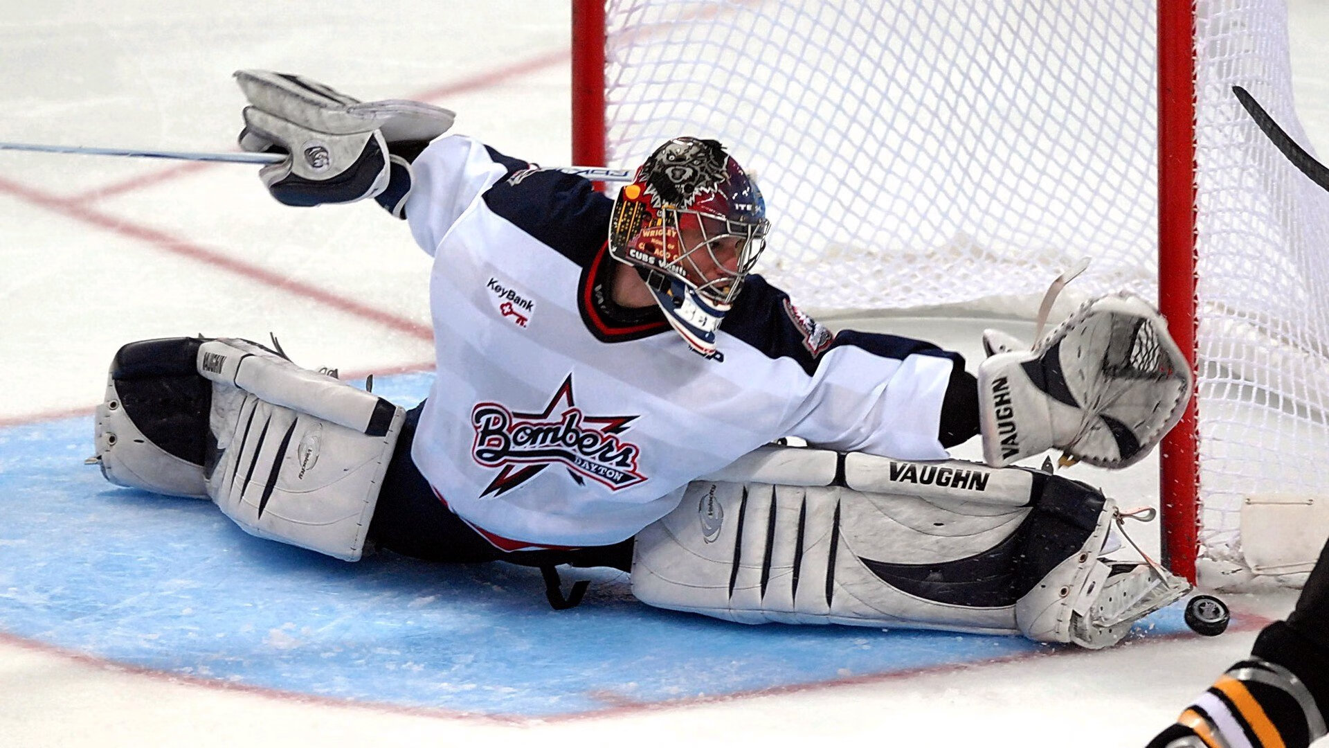 KAIYUNAPP-世界杯预选赛国足逆袭 球迷为球队鼓劲，2022世界杯国足预选赛出线规则