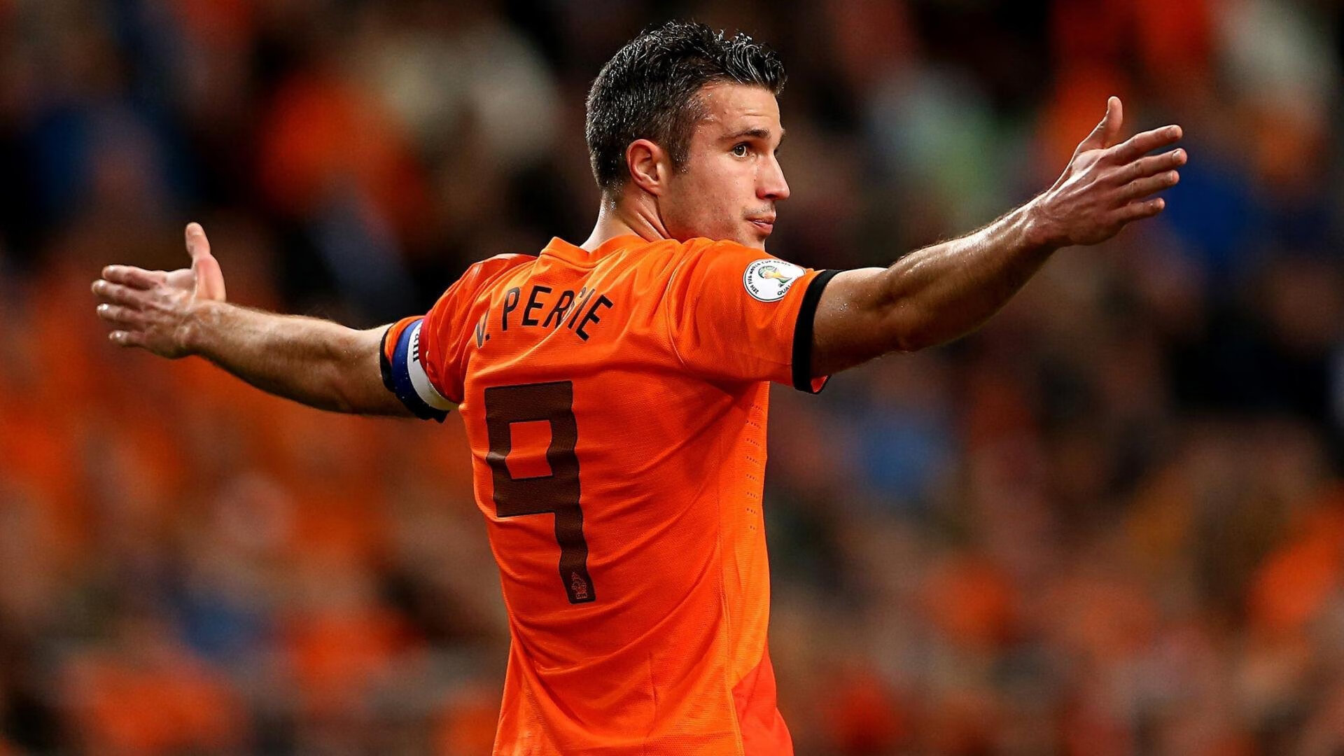 体育新闻中心伤退背后真相，体育新闻(全程回放)