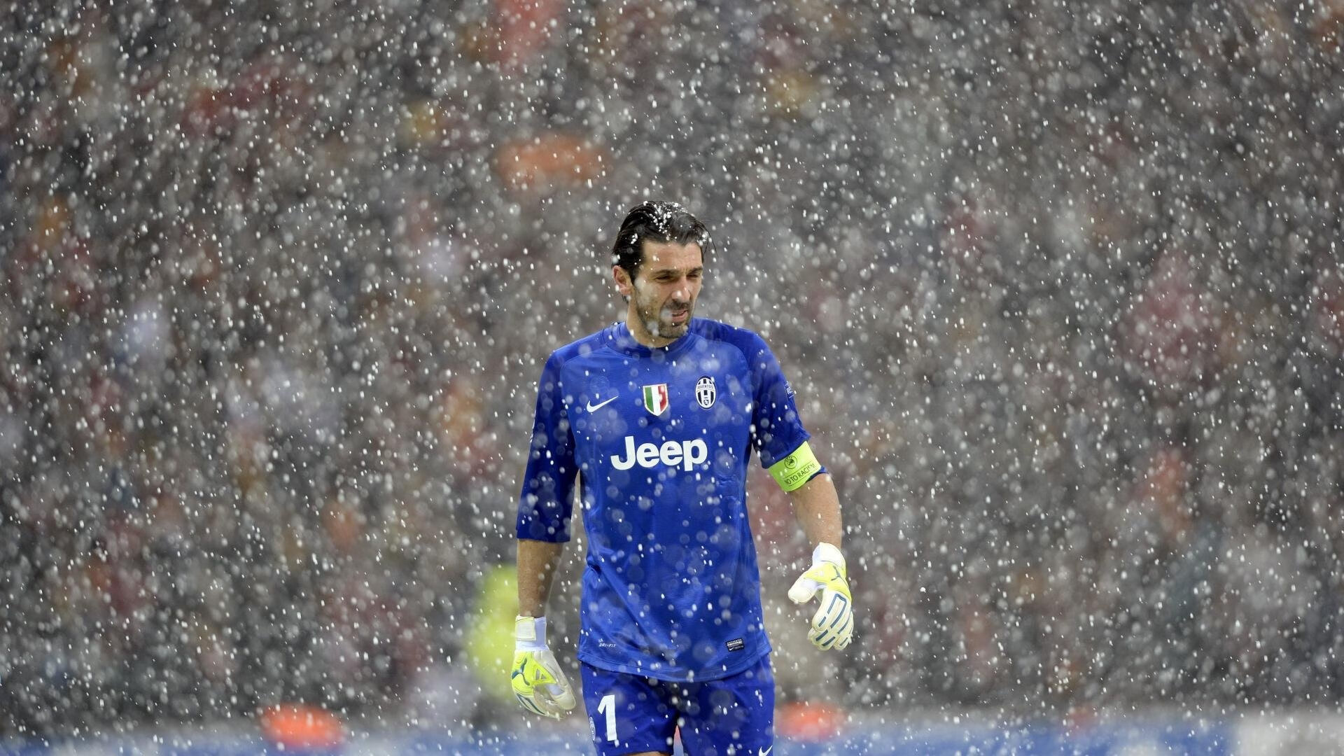 恩多耶-布鲁阿尔用坚持和努力书写辉煌，恩布利欧百度百科